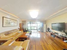 大居苑新上,超级大平层,三开朝南三阳台