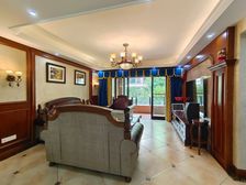 照母山香港置地壹号湖畔。洋房精装四房户型170万 房源保真!