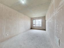 好楼层,房东诚心卖,南边头排,采光好