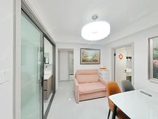 新出边套全明电梯三房 中 央空调带地暖看房方便!