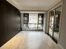 凤景湾 159平4居 南向精装修 自住保养好