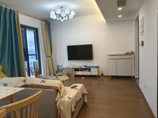 公园道 楼龄新 出行方便 临地铁 精装好房 满二