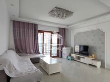 江南华府 4房115万