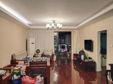 日月星城4室2厅2卫南朝向300.0万元/套出售