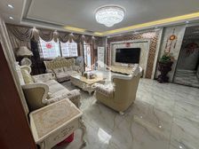 龙光水悦龙湾4房2厅145万