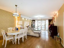 3室2厅万泉新新家园