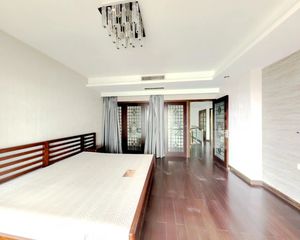 一号线地铁口世纪大道站商品房电梯高层采光好