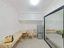 求知+中国中,一楼带花园,精装修可拎包入住,看房有钥匙