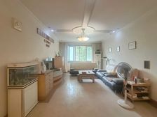 四海花园 3室2厅 东南