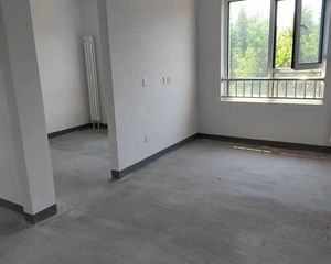 百万佳苑橘园 三朝阳一朝东 三居 680万急售 电梯小高板