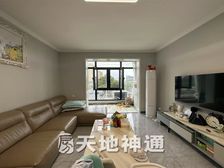 幸福东园3号院 客厅通阳台 精装修 南北通透