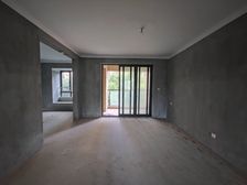 西岸18724室2厅2卫南朝向360.0万元/套出售