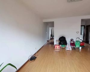 南北通透蓝河湾3室2厅精装修