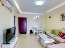 小区边门直通地铁口,全南全明户型,采光视野好,有车位,