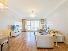 南北通透东湖湾3室2厅精装修