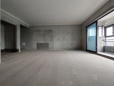 江北区 鲁能星城外滩天景 三房 168万