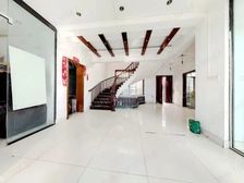 龙湖天街附近独栋别墅 毛坯房 看中价格好谈诚心卖