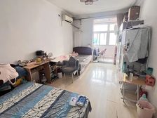 广和东里两居室出售,满五年