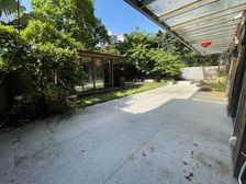 东盟洋房一楼带前后大花园 精装拎包入住 价格可谈看房随时