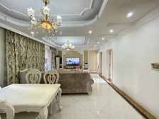 南岸区 东原翡翠明珠 三房 120万