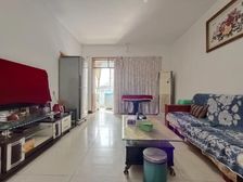 2条轨道线路,石油路公交站,近龙湖重医,马甲堡