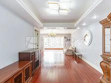 世贸天阶 绿化率60% 东南北通透 明厨明卫 世贸国际公寓