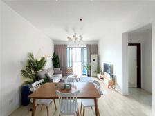 江北区 紫御江山紫峰 二房 210万