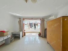 楼层三居室视野无遮挡