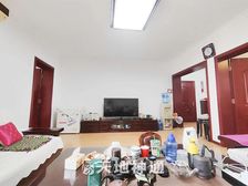 天地神通 莲馨苑 精装修三居室 中间楼层 室内空间宽敞