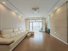 精装修电梯高区三房!业主回国诚意出售!出价即合同!看房随时!