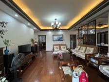 南岸区 融侨城花湖汀A区 四房 230万