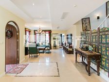 正南 龙湖滟澜山 5室3厅 精装修