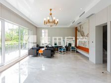 誉天下5室3厅精装修