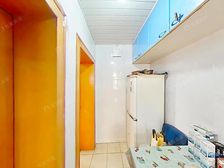 浦东世博,东边套,·两室,中间楼层。南北通透,采光好。