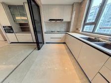 房东着急出 外地工作 风华领著 科技六恒 四季恒温 随时看