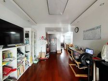 年轻不留遗憾 现在的努力都是为以后资给老婆依靠