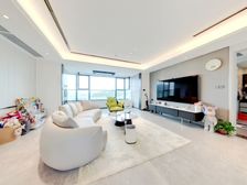 崂山壹号院 品质精装三居室 高楼层视野开阔