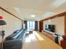 带入室花园4+1户型,中间楼层,韩国业主着急出售,预约看房