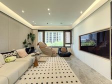 玖玺城珑府 161元宝套三 装修升级 拎包入住 看园林 急售