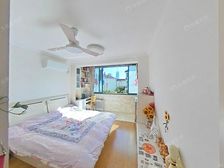 精装修两房!房东诚售,位置好采光亮,拎包入住!!