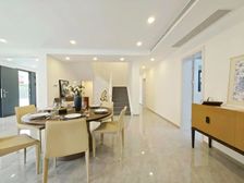 (全新豪华装修)拎包入住(业主置换诚售)看房提前方便带大花园