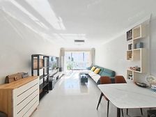 保利中xin位置中层,近二号线不临街,楼下固定车位,婚房装修