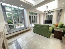 (花园占地一亩)带车库(改造大)(业主出国诚意出售