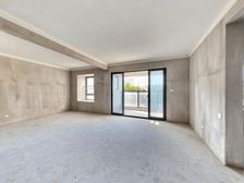 石碶雅上云境 全新毛坯 三开间朝南 旁东诚心出售 有钥匙