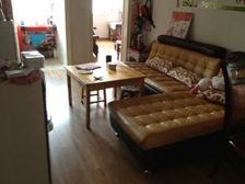 新出地铁口三房,低于市场价,南北通透,商品房,低市场价50万