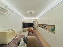 不爬楼,新上一楼精装修,一梯一户,带花园拎包入住,品牌家装