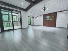 田园别墅送500平大花园,使用面积大,让您居住舒适!