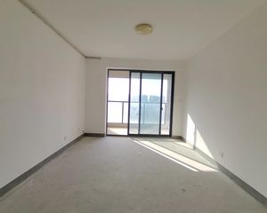 雅月府3室2厅1卫南朝向180.0万元/套出售