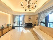 绿城玉兰花园(一期)正4房,保养非常好