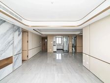 新城天翌全新没住过嘎嘎新 143平325万169平395万